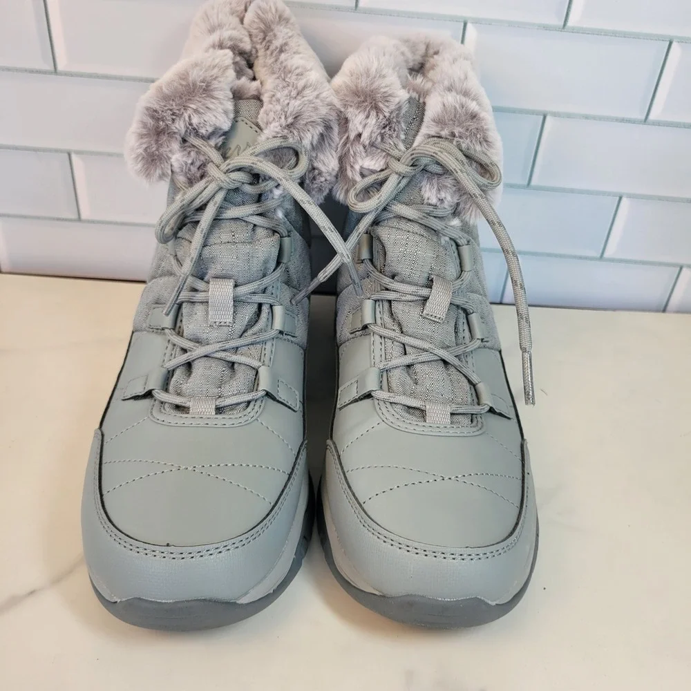 Skechers Trego Stormie Ankle Boot Grey Womens Size 8 Faux Fur Trim EUC